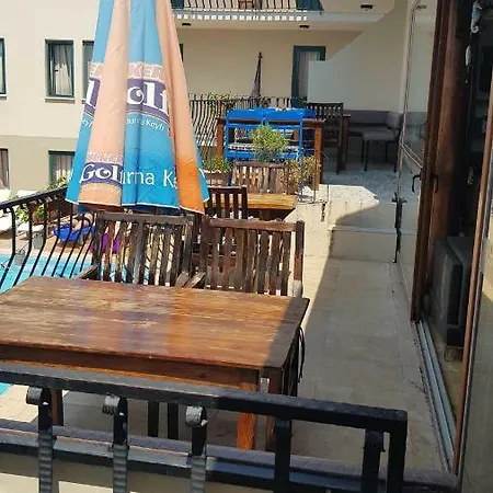 Aparthotel Poppy Fethiye